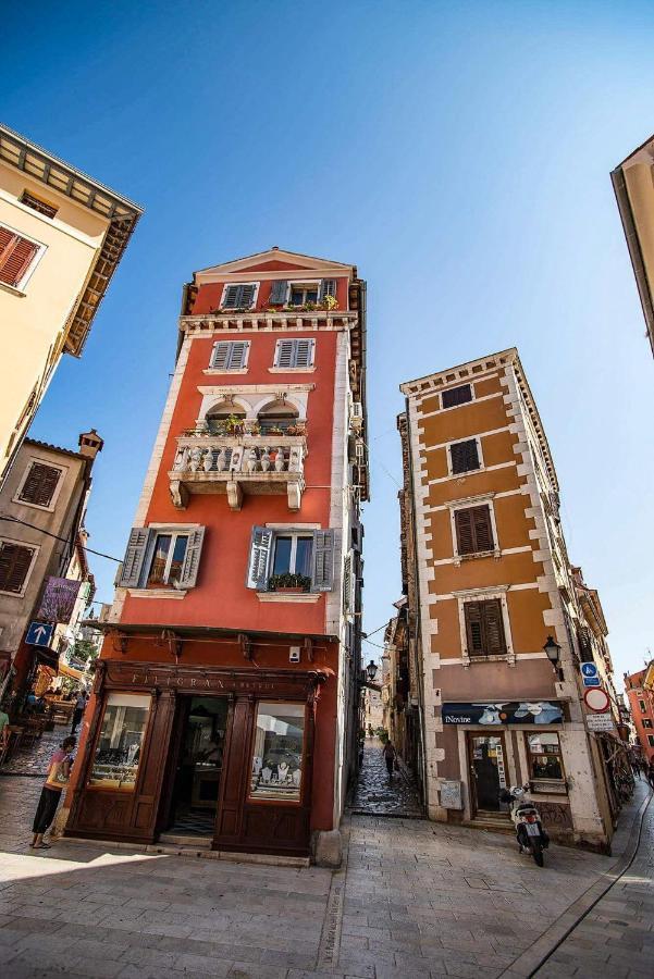 Apartment Nina Rovinj Exterior photo